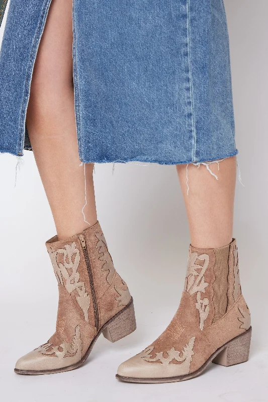 Men's cowboy boots with a suede shaftJackson Cowboy Boots