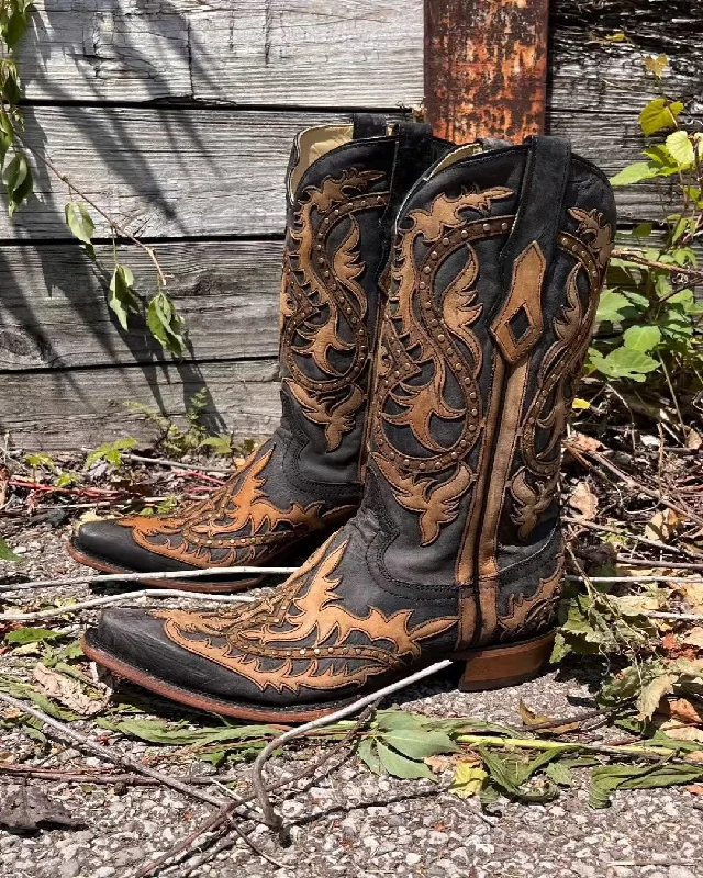 Men's cowboy boots with a pull - on strapCorral Men's Black & Honey Overlay Snip Toe Cowboy Boots C3989