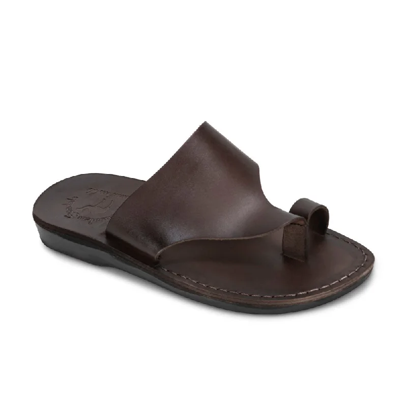 Men's sandals with a wide strap for supportPetra - Leather Toe Strap Sandal | Brown