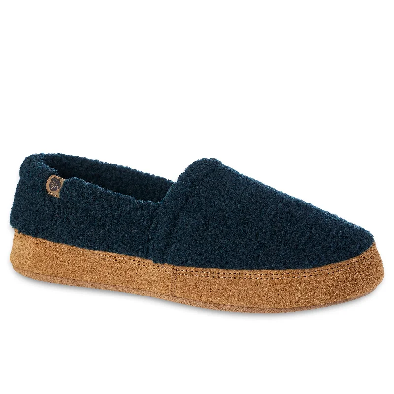 Men's slippers with a decorative pom - pom or tasselMen's Acorn® Moc Slippers with Cloud Cushion® Comfort