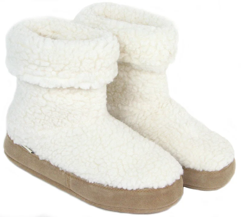 Men's slippers with a logo patch on the sidePolar Feet Women's Snugs - Cream Berber