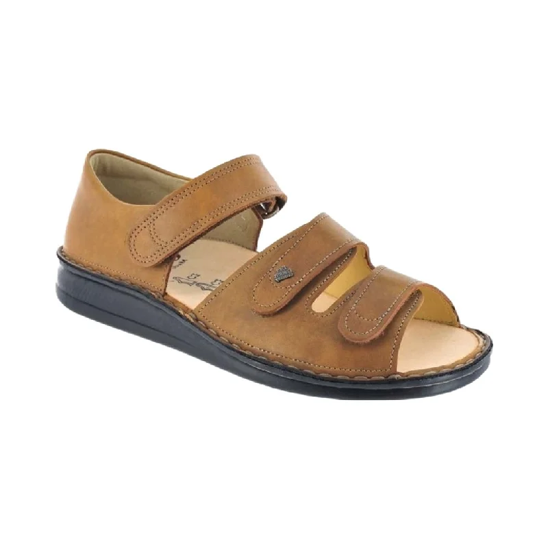 Men's sandals with a flexible sole for easy movementFinn Comfort Unisex Baltrum - Nut Leather