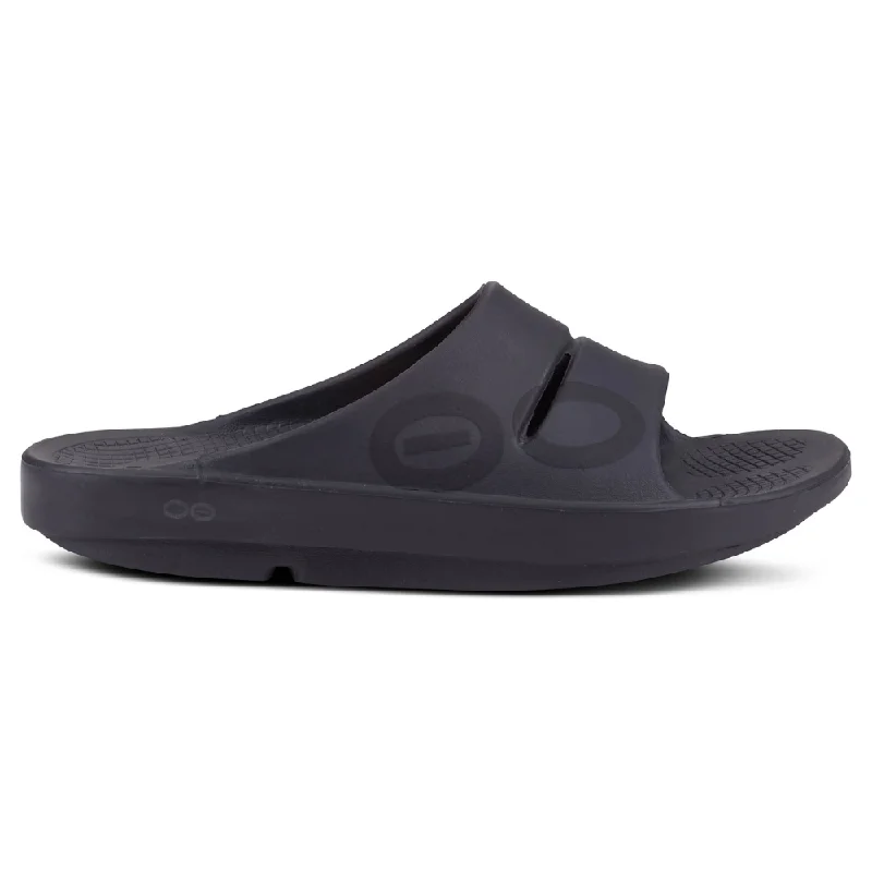 Men's sandals with a padded heelOOFOS OOahh Sport Flex Black Mat Sandal (Unisex)