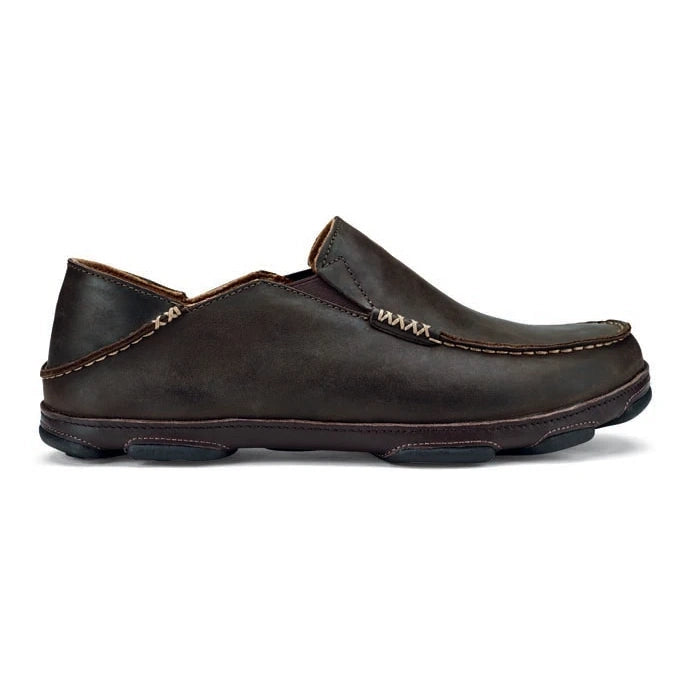 Men's loafers with a rubber sole for durabilityMens Olukai Moloa in Wood/Java