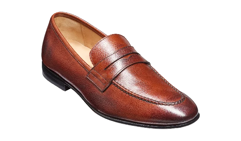 Men's loafers in a neutral color like black or brownLedley - Cherry Grain