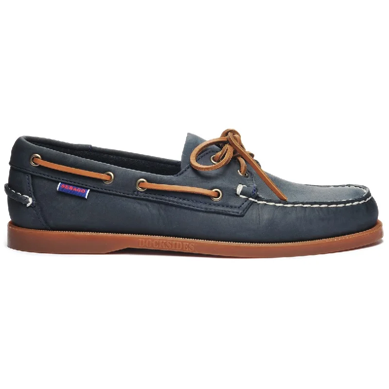 Men's boat shoes with a perforated design for ventilationDocksides Portland Crazy H - Navy Blue & Brown