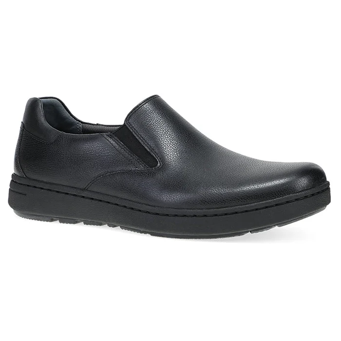 Men's loafers with a contrast stitching detailMens Dansko Thomas in Black