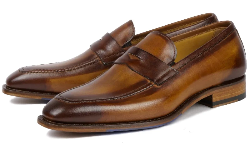 Men's leather loafers with a penny slotHampton Penny Loafer Tan