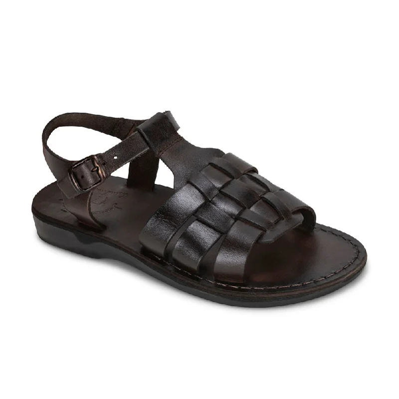 Men's sandals with a contrast stitching detailMikayla - Open Toe Fisherman-Style Sandal | Brown