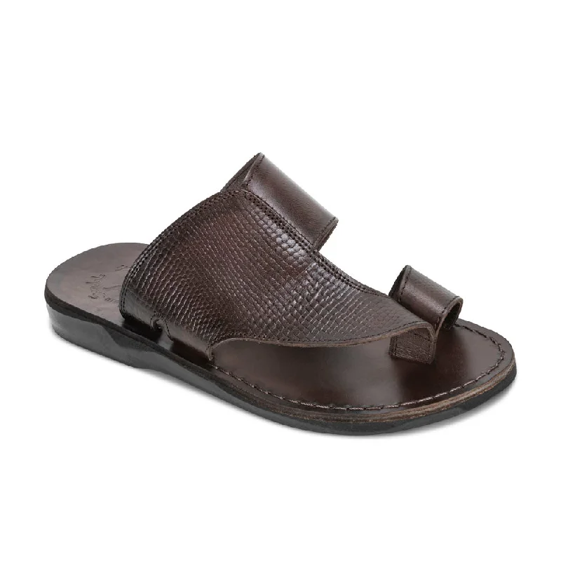 Men's sandals with a pointed toe for a stylish lookPeter LE - Leather Toe Strap Sandal | Brown Alligator