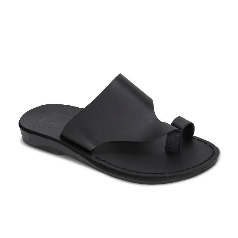 Men's sandals in a neutral color like black or brownPetra - Leather Toe Strap Sandal | Black