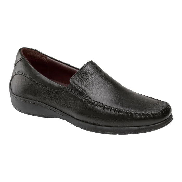 Men's loafers in a neutral color like black or brownMens Johnston & Murphy Crawford Venetian Black