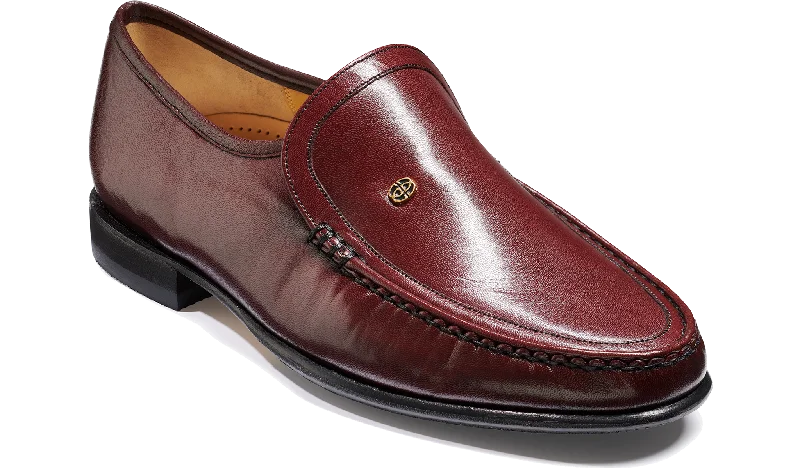 Men's loafers with a leather lacing systemValencia - Burgundy Kid