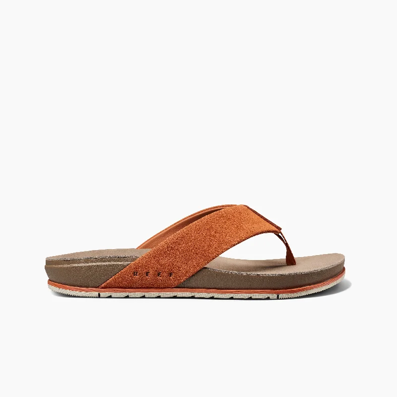 Men's sandals with a toe post designOjai