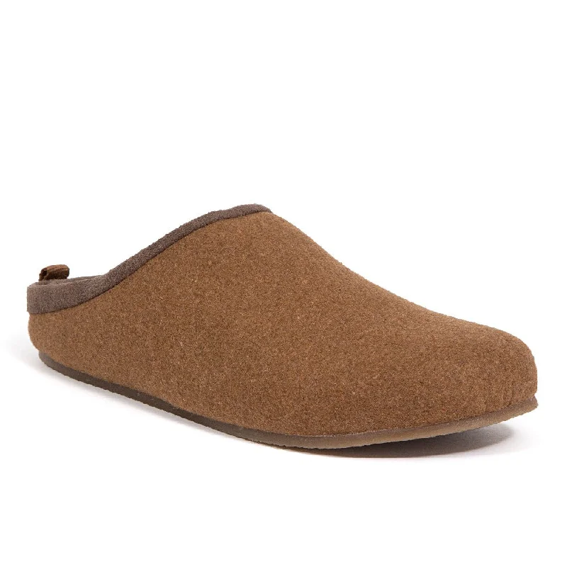 Men's slippers with a leather sole for a classic lookUnbound Unisex in Chestnut