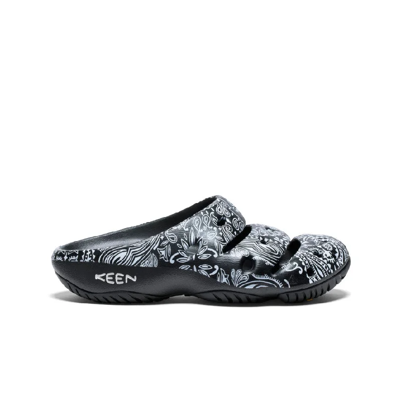 Men's sandals with a cushioned footbedMen's Yogui Arts Clog x Hide and Seek  |  H&S Black