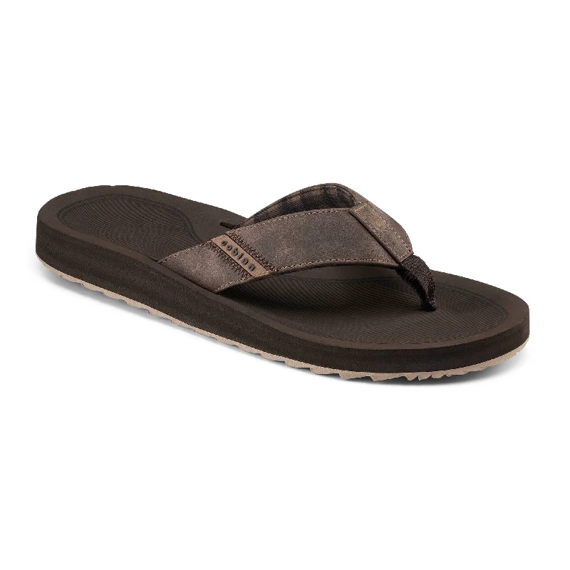 Men's sandals with a flexible sole for easy movementARV 2™ Trek