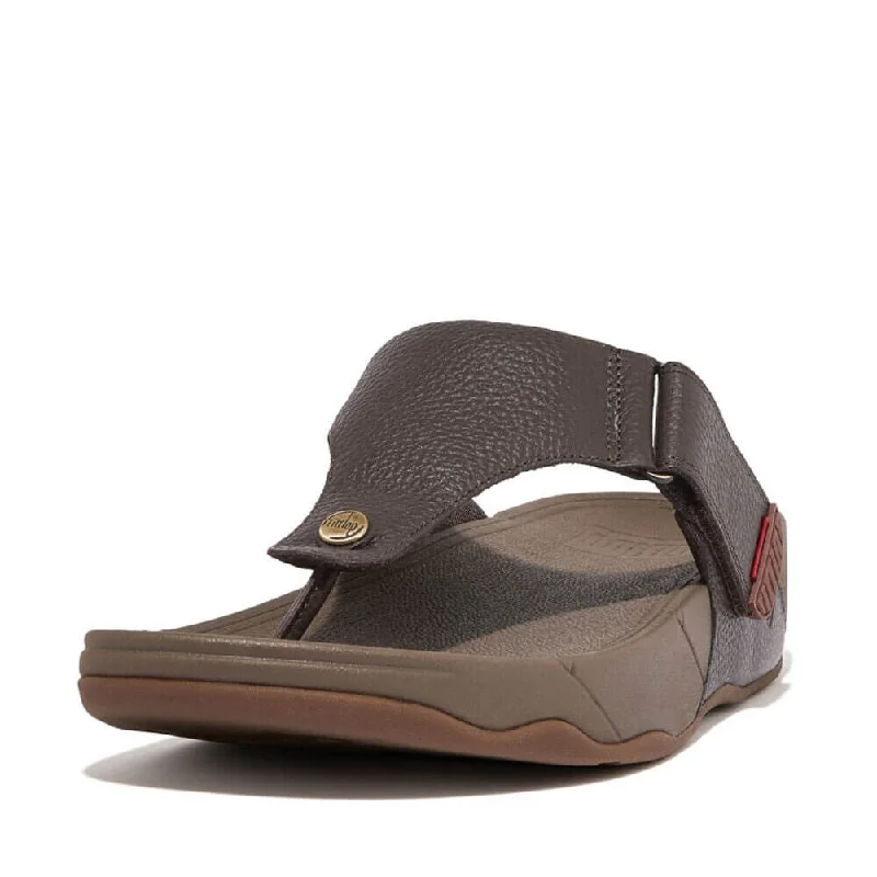 Men's sandals with a toe post designFitFlop Men's Trakk II Sandals - Chocolate Brown