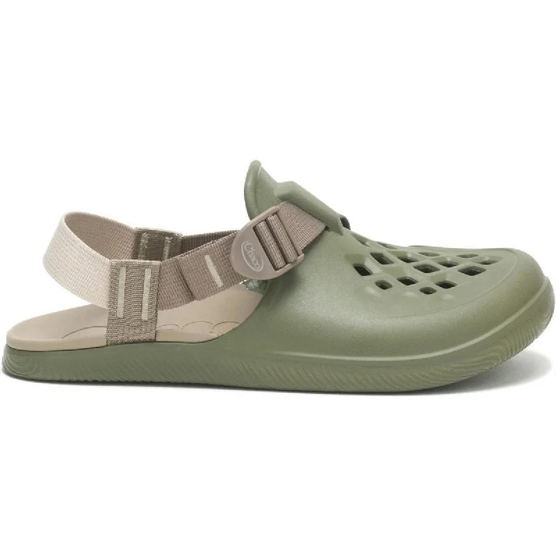 Men's sandals with a rubber sole for tractionMen's Chillos Clog