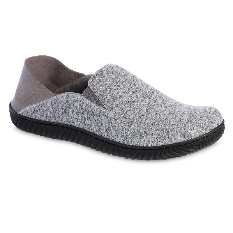 Men's plush slippers with a faux fur liningMen's Miles Closed Back Slippers with Sport Knit and Memory Foam