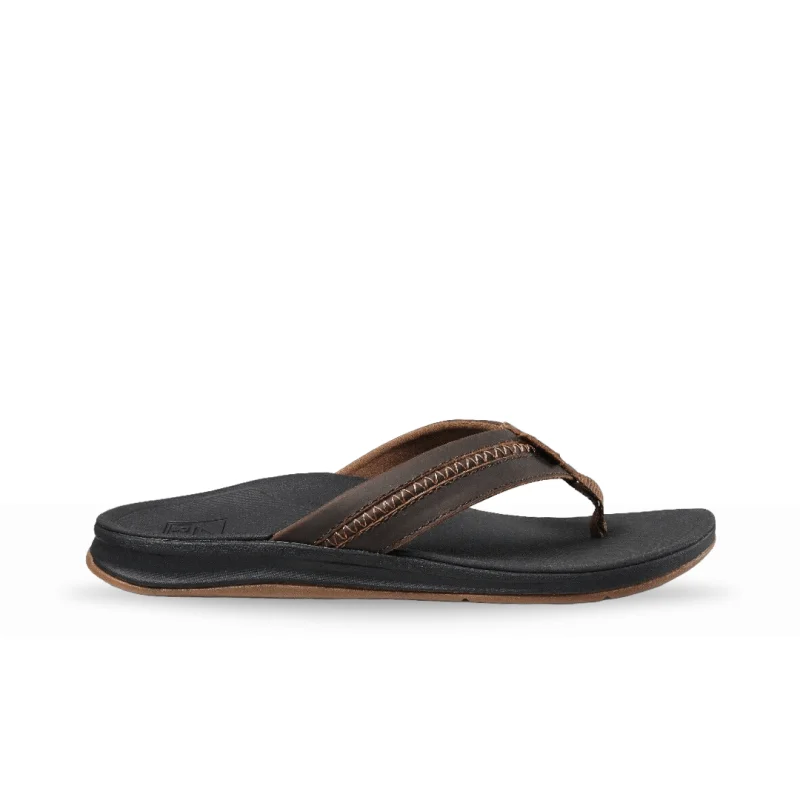 Men's sandals with a padded heelReef Men's Leather Ortho-Coast - Black/Brown