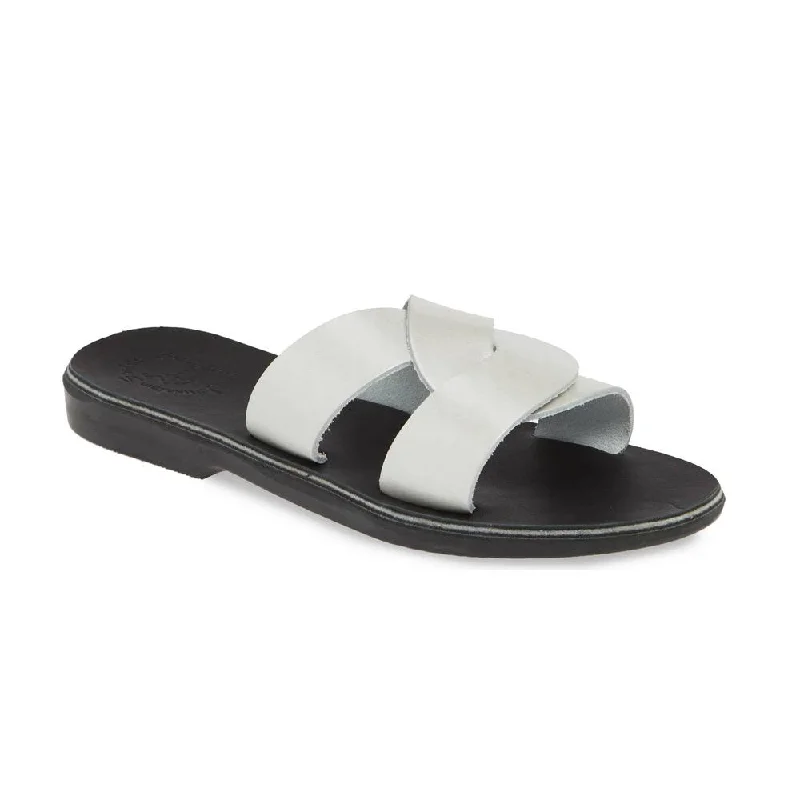 Men's sandals with a contrast stitching detailEmily - Leather Crossover Strap Sandal | Silver