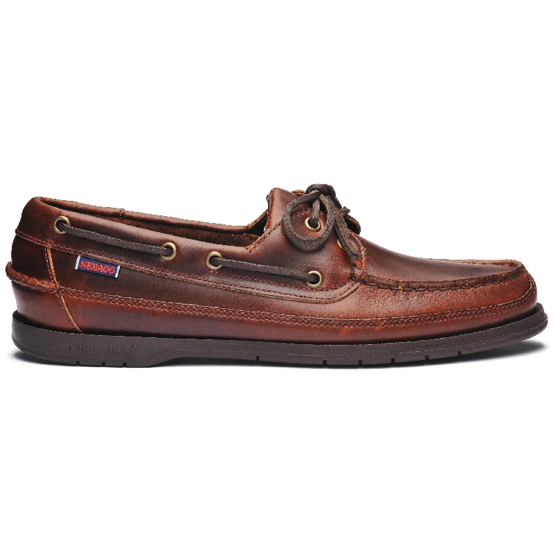 Men's boat shoes with a cushioned footbedSchooner - Brown