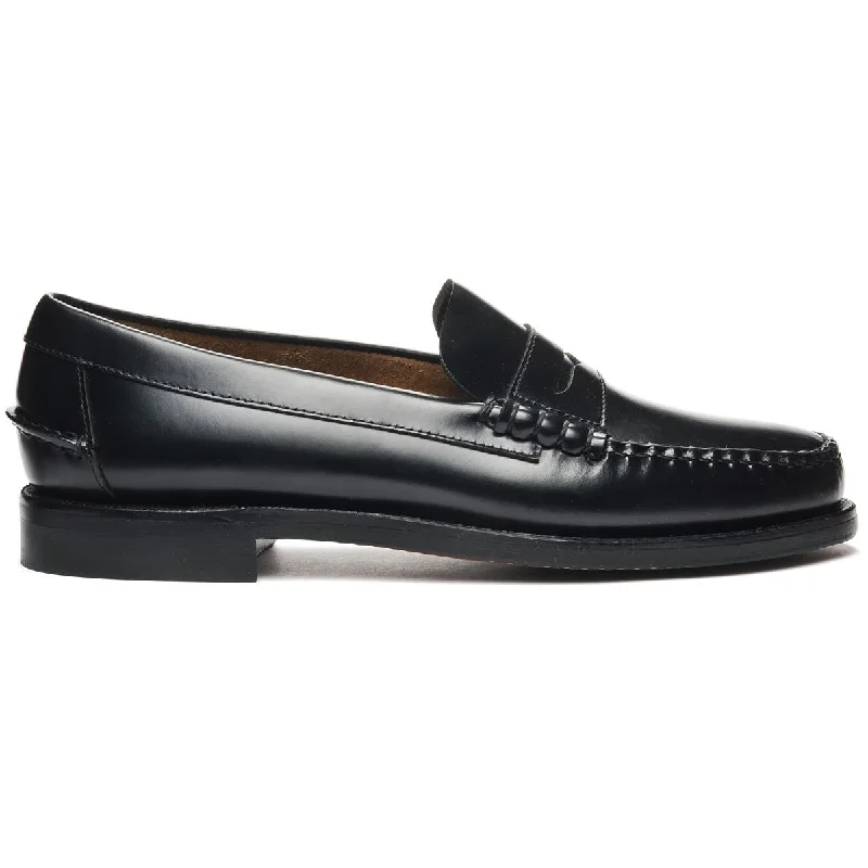 Men's loafers in a neutral color like black or brownClassic Dan - Black