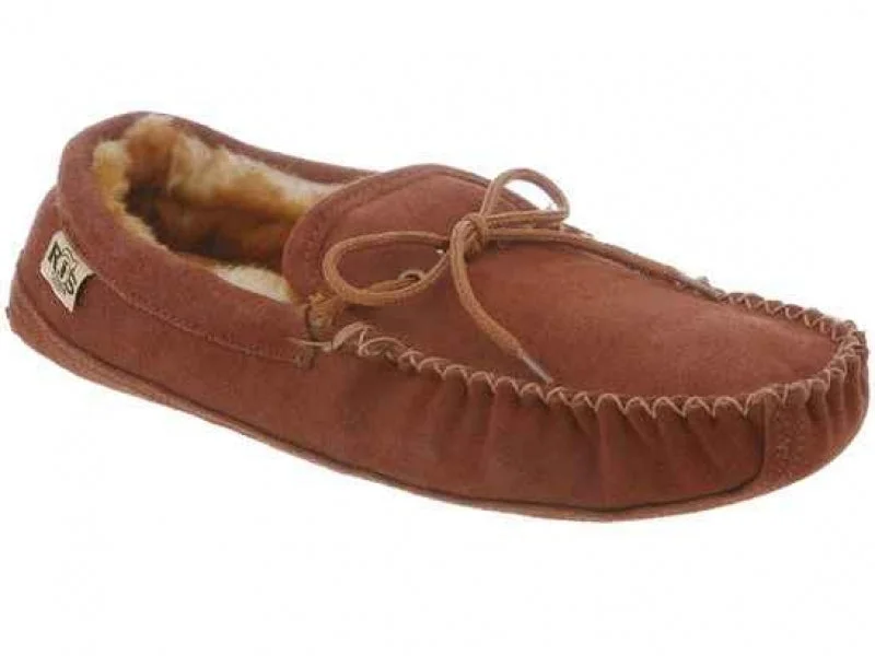 Men's sandals in a neutral color like black or brownCloud Nine Sheepskin - Men's Soft Sole Moc