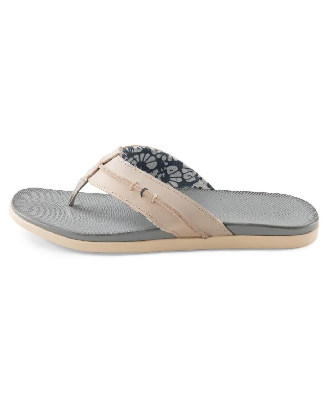 Men's sandals with a durable outer soleJohnnie-O Starboard Sandals - Gray