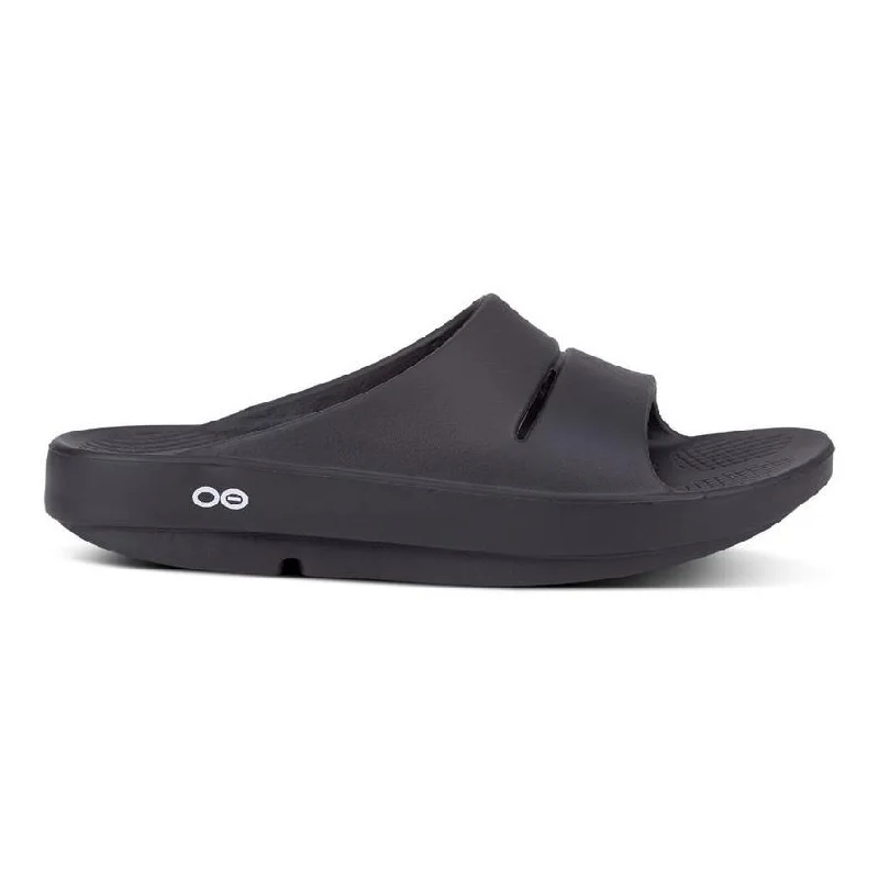 Men's sandals with a cushioned footbedOOFOS Men's OOahh Black Rubber Slide