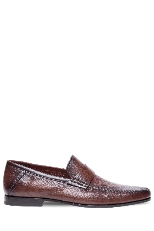 Men's loafers with a perforated leather upper for ventilationPaine Loafers