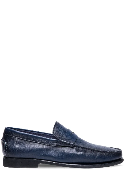 Men's loafers with a rubber sole for durabilityIkangia Loafers