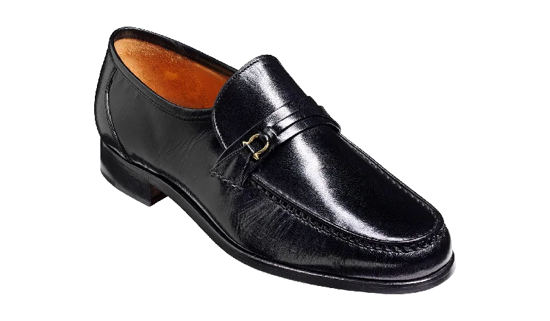 Men's loafers with a perforated leather upper for ventilationWade - Black Kid