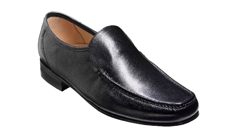 Men's loafers in a neutral color like black or brownJavron - Black Calf