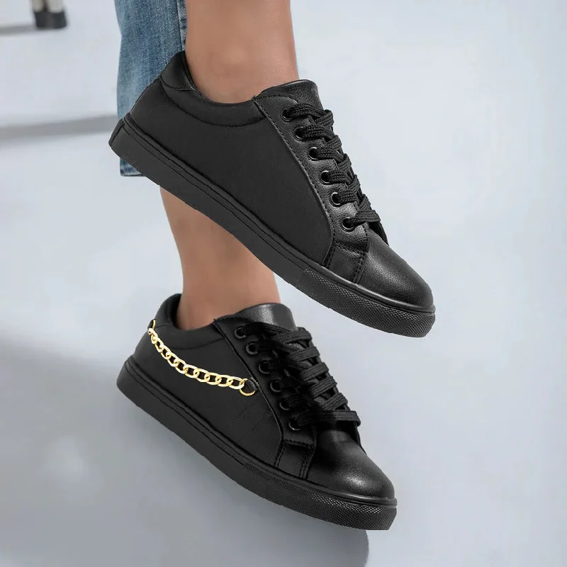 Men's fashion - forward sneakers with a unique tongue designD03 chain sneaker