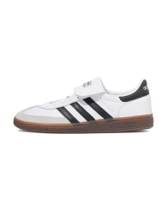 Men's classic white leather sneakers with black lacesHandball Spezial - White / Black / Gum