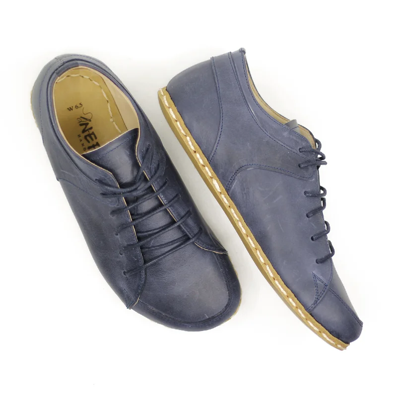 Men's track - and - field sneakers with a spike - compatible soleMen's Copper Rivet Earthing Leather Sneaker in Navy Blue