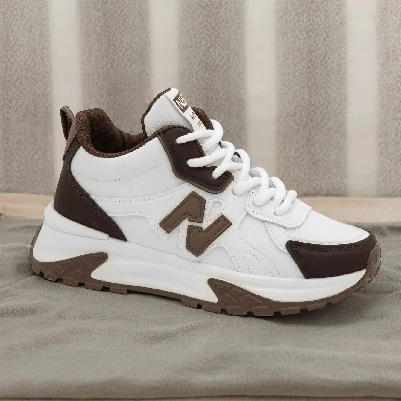 Men's casual leather sneakers with a distressed finishN Chunky C72