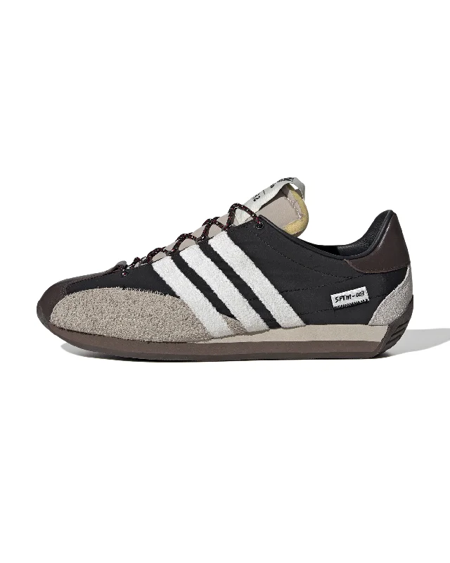 Men's hiking sneakers with a high - traction soleSong For The Mute Country OG - Black / White / Beige