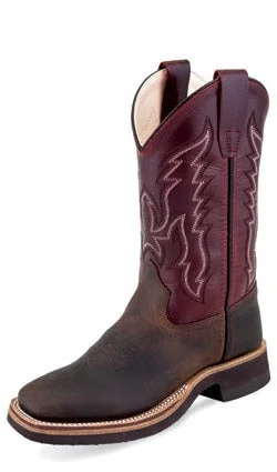 Men's western boots with a traditional western boot silhouette and a polished shineOld West Brown Children's Boot