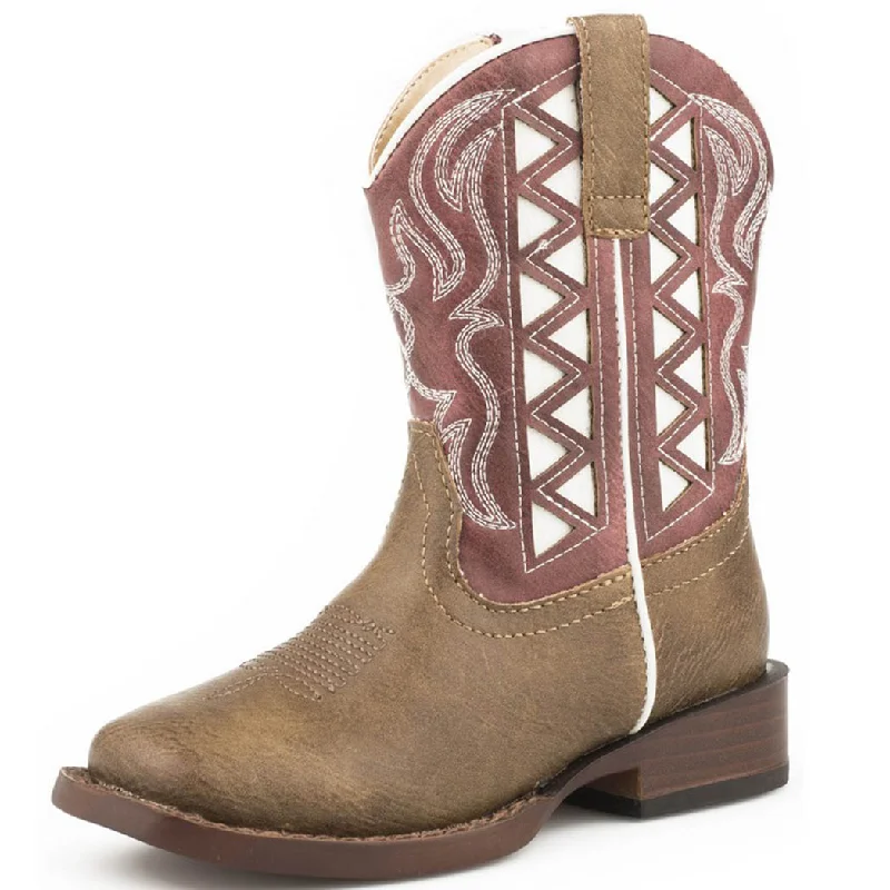 Men's western boots with a scalloped edge and a pull - on strapRoper Girl's Askook Faux Leather Square Toe Boot